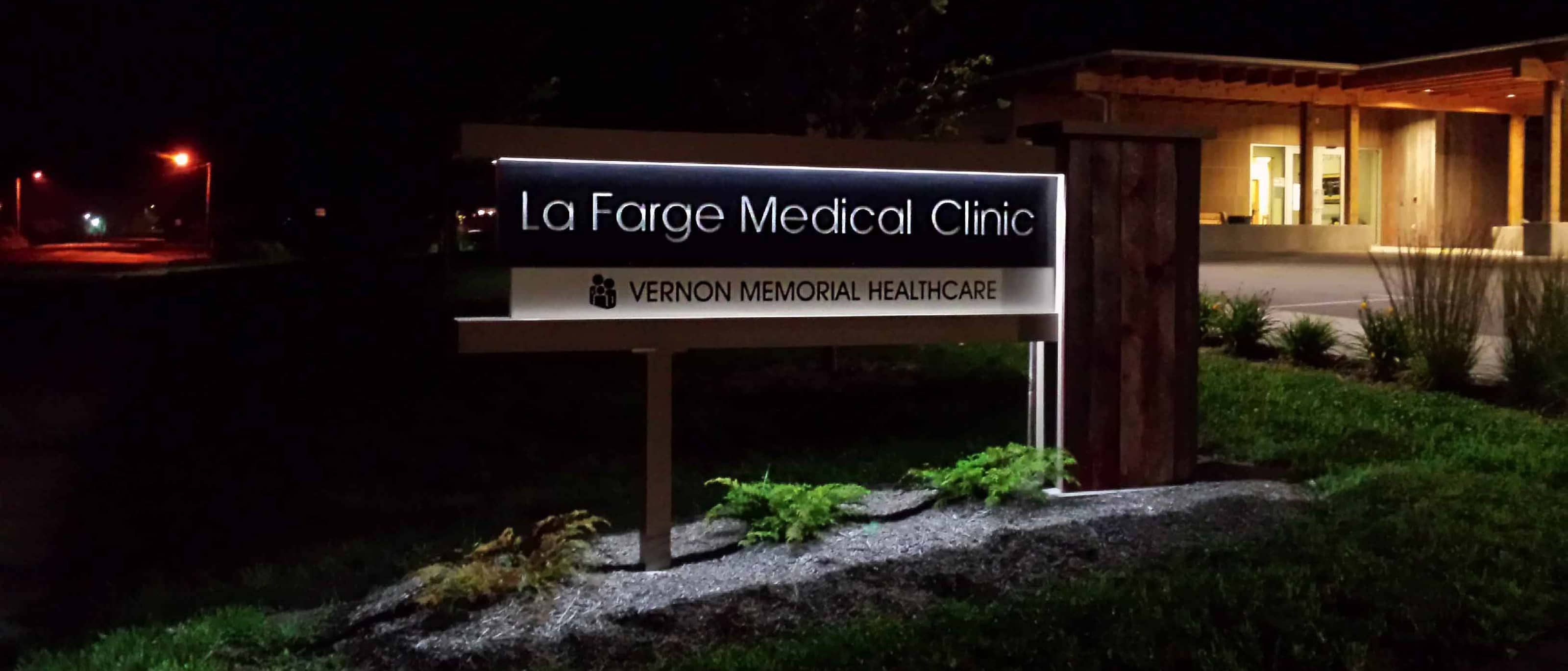 Vernon Memorial Healthcare Sign Project La Crosse Sign Group